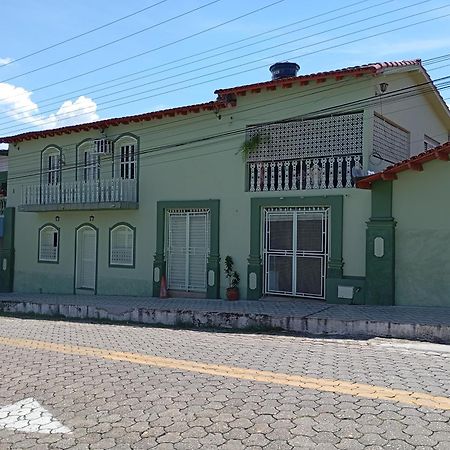 Hospedagem Casa Da Waldir, Quarto Suite 01 Goias Exterior photo